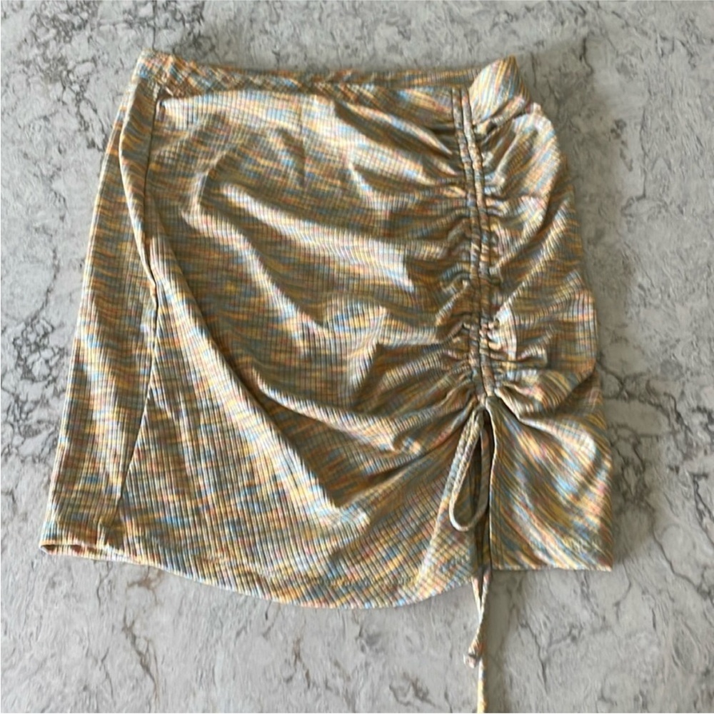Lisa Says Gah Multicolor Ruched Mini Skirt